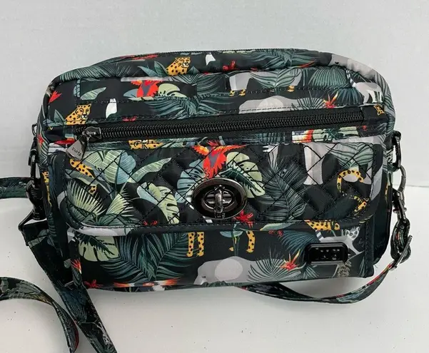 Lug Purse Crossbody Fanny Pack Wallet ID Pockets Convertible Wildlife Jungle Black