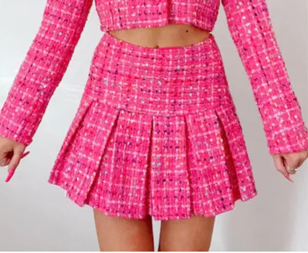 The Moon Day +  hot pink tweed pleated mini skirt size medium NEW