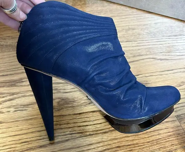 Velvet Angels | Platinum Blue Leather Ruched Front Island Platform Heels Size 9