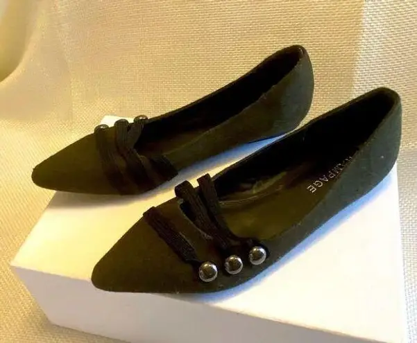 Rampage  military industrial pointy toe flats green felt buckle size 9 steampunk