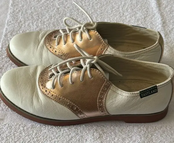 EastLand Sadie White Gold Oxford Lace up Shoes Women’s Size 7 Golf