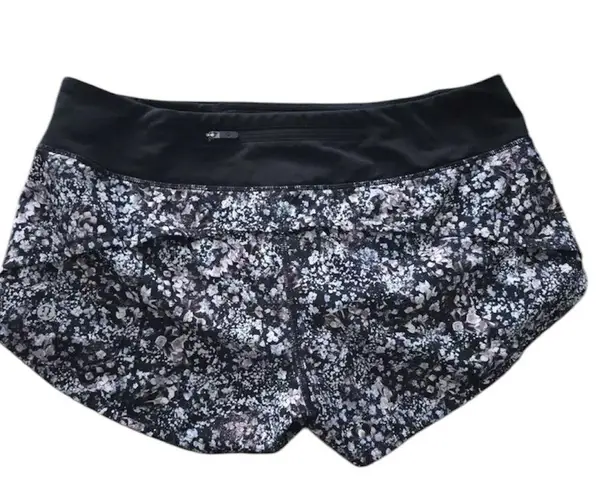 Lululemon  Women Run 2.5” Speed Up Shorts Floral Spritz Multi Black Print  Size 6 - Image 2