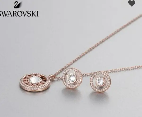 Swavorski Swarovski Crystal Necklace & Stud Earrings Set