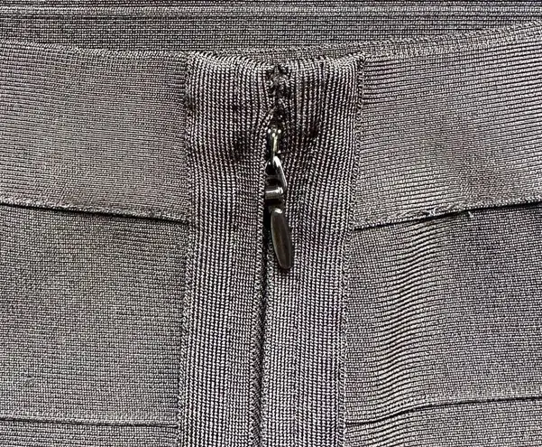 🔃Luxury Black Elastic Bandage Midi Skirt