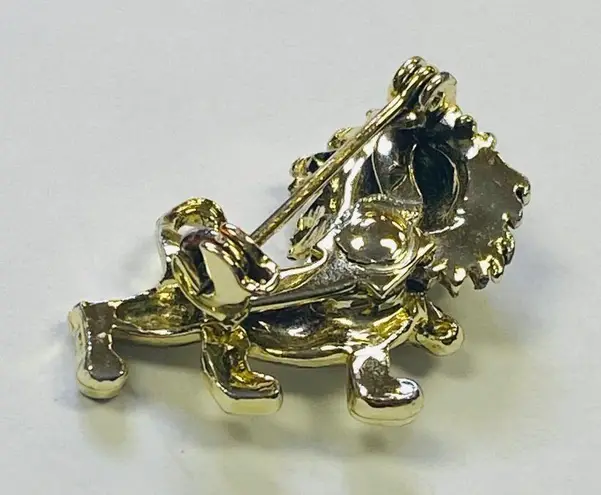 Gold Tone Lion Pin Brooch Green Rhinestone Eyes VERY SMALL Zoo Animal Vintage