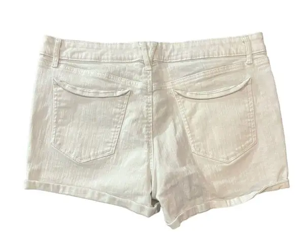 Jessica Simpson  White Forever Roll Cuff Shorts Size 32