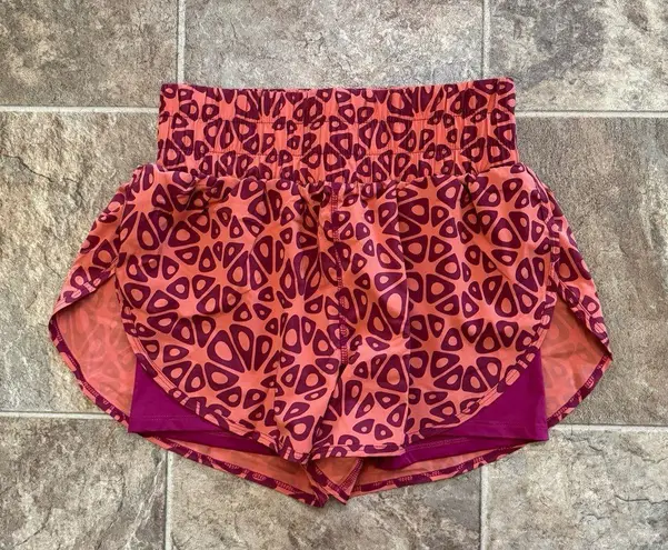 Vitality x Cosmopolitan Vista Shorts Wildberry Size Small Orange