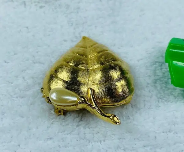 Avon Solid Perfume Jewelry Pin Brooch Puffed Leaf Gold Tone Faux Pearl Accent