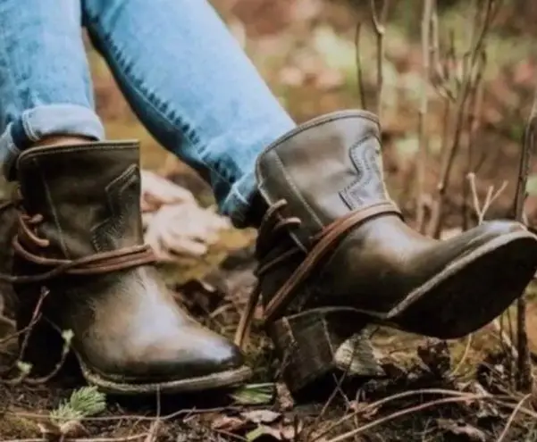 FREEBIRD by Steven Freebird Casey Distressed Brown Booties