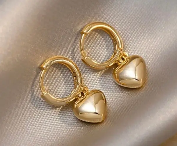 18K Gold Plated Love Heart Dangle Drop Earrings for Women