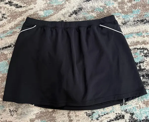 Reebok Black & White Athletic Skort