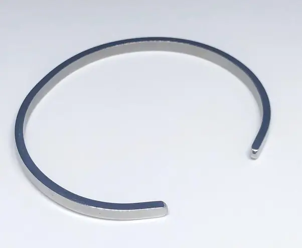 MantraBand Silver Bracelet Carpe Diem Bangle