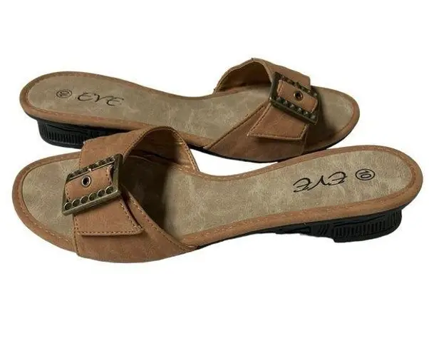 Eve Buckle Sandal Slides Low Heel Camel Color Size 10 Brown