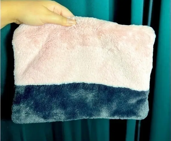 Street Level Pink Colorblock Soft Faux Fur Zip Clutch Bag Plush OS - Image 1