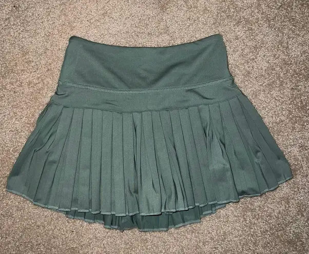 Hinge Skirt