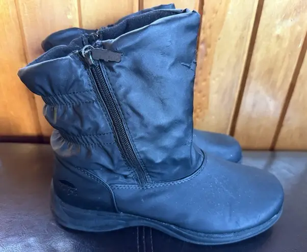 Totes Black Waterproof Winter Snow Boots Comfy Size 8