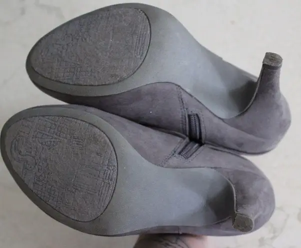 Rocket Dog K9 | Gray Folded Stiletto Bootie