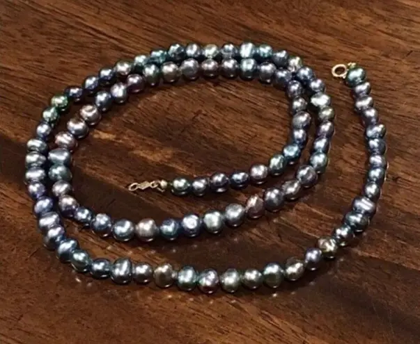 Vintage 14K Gold Peacock Pearl Single Strand Necklace 18inches