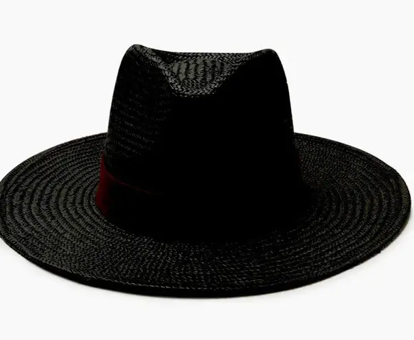 Karen Kane Black straw hat with contrast trim.OS.