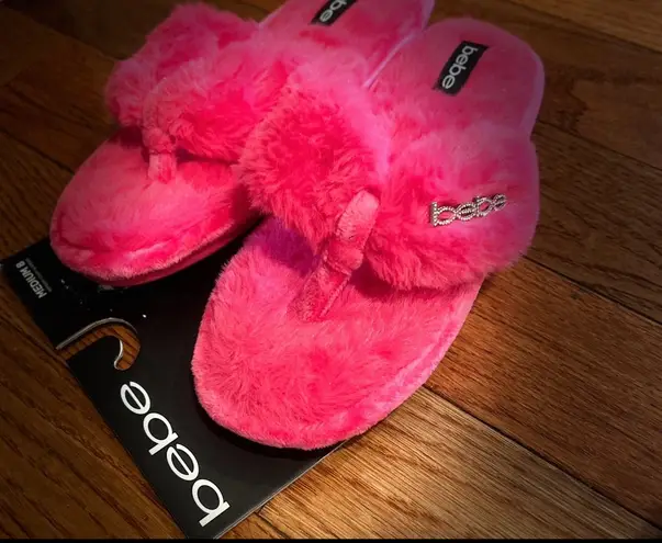 Bobeau bebe NWT FUCHSIA rhinestone logo memory foam fur fuzzy flip flops/slippers 8