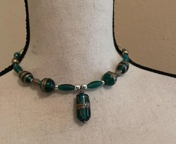 Women’s Bead Costume Necklace Beaded Blue / Green Glass Bronze Tone Choker