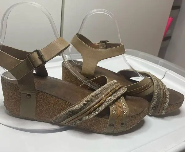 Corky Boutique by 's brown Wedges size 10
