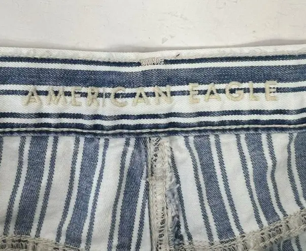 American Eagle  Mom Short Blue White Striped High Rise Denim Shorts Women's Sz 8