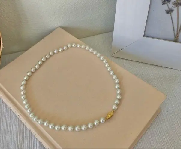 American Vintage Vintage “Sappho” White Pearl Marquis Necklace Gold Tone Fishhook Classic Femme