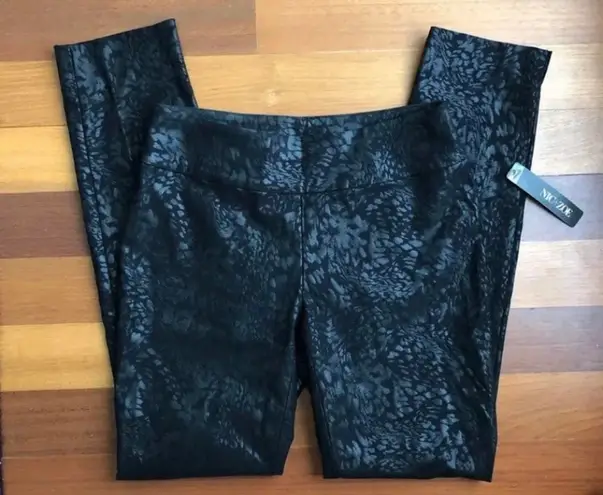 Nic+Zoe NWT Metallic Skinny Pant