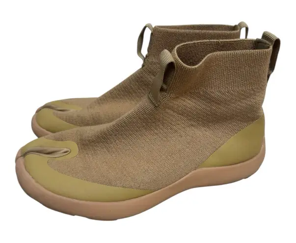 Tabi Footwear Light Brown Knit Split Toe High Top Sneakers Size 9 Unisex Tan