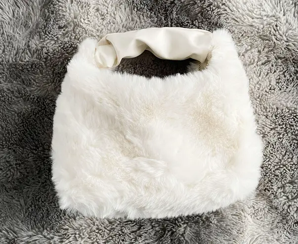 White Y2K Faux Fur Soft Two