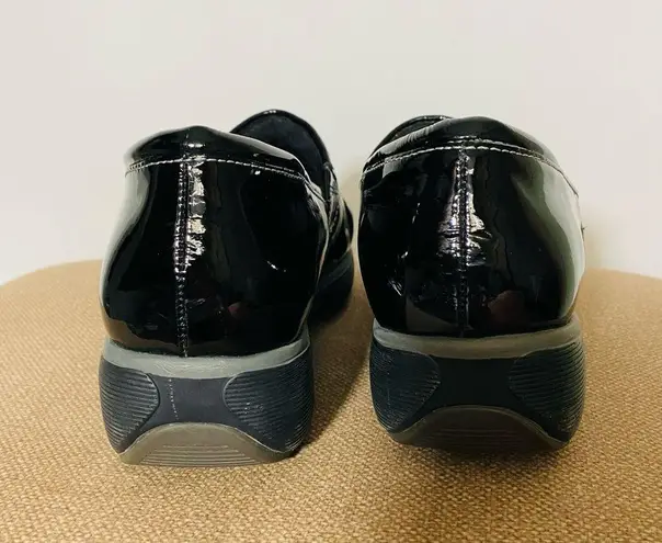 Soft walk grey’s anatomy Black Meredith Patent Leather Clog nursing shoe