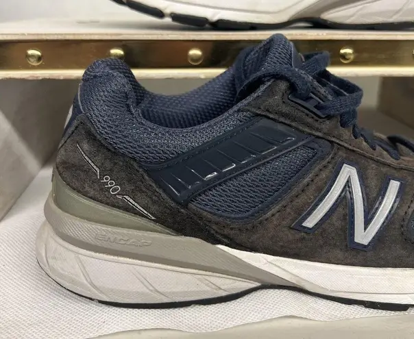 New Balance 💥  990v5 Navy Blue Running shoes 2A WIDTH  W990NV5  women 7.5  men 6