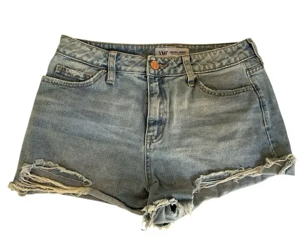 Ymi Festival Shorts Women’s Size 7/28 Denim Distressed Cutoff Jean Shorts