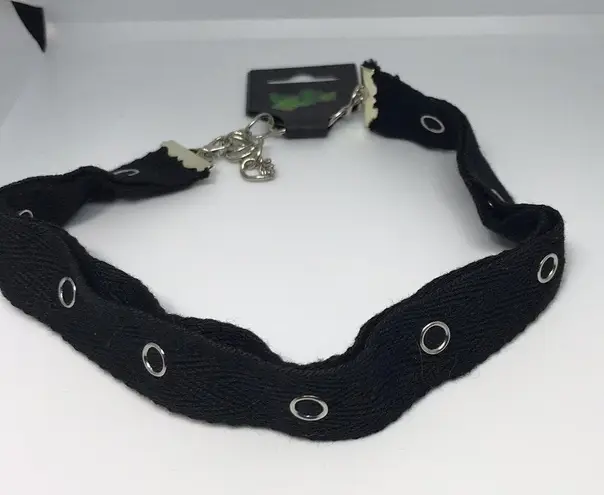 Ivy Leaf Accessories Gothic Black Grommet Punk Chocker New