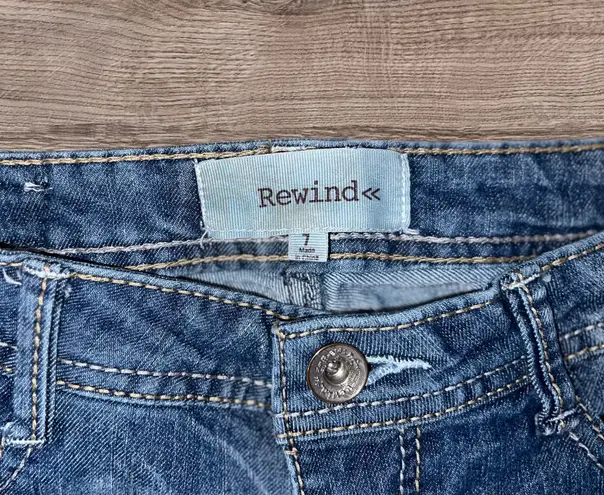 Rewind Juniors Size 7 Bold Stitching Whiskered Medium Wash Cropped Denim Jeans