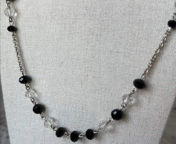 Sophisticated Silver and Black Beaded Necklace