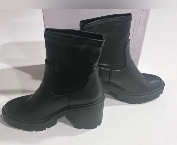 Dream Paris DREAM PAIRS Women's Chelsea Platform Boots Chunky Heel Ankle Booties Shoes NIB 7