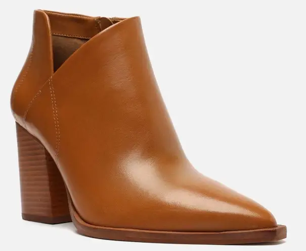 Arezzo Boots Size 9.5B Leather Pointed Toe Block Heel Pull On Booties NEW Brown