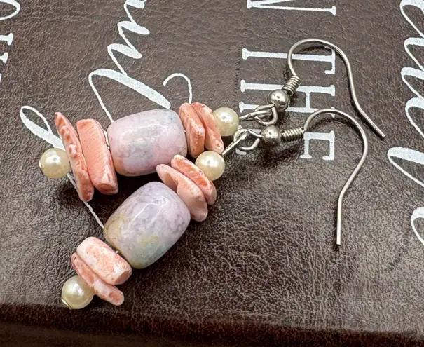 Vintage Early 2000s Pink Shell & Glass Bead Earrings – Handmade Y2K Boho
