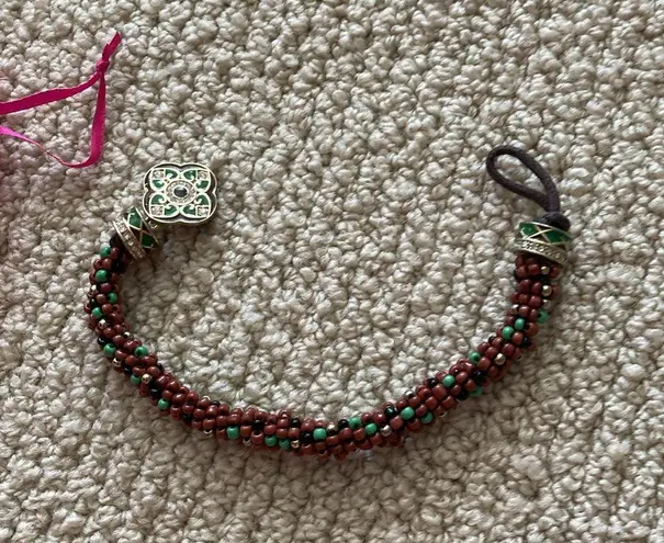 NEW Celtic Beaded Bracelet Irish Toggle Green Four Leaf Clover Symbol with Bag