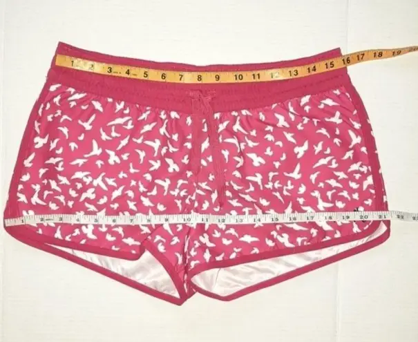 Firefly Truck Swim Shorts Fuchsia & White Size M Size M