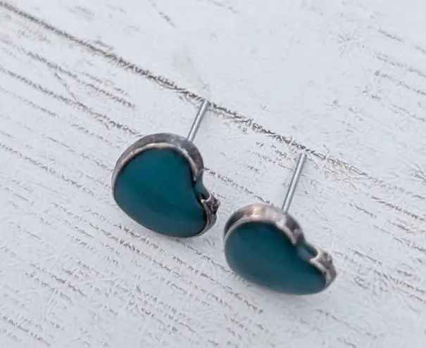 Vintage Stud Earrings Dainty Dark Teal Heart