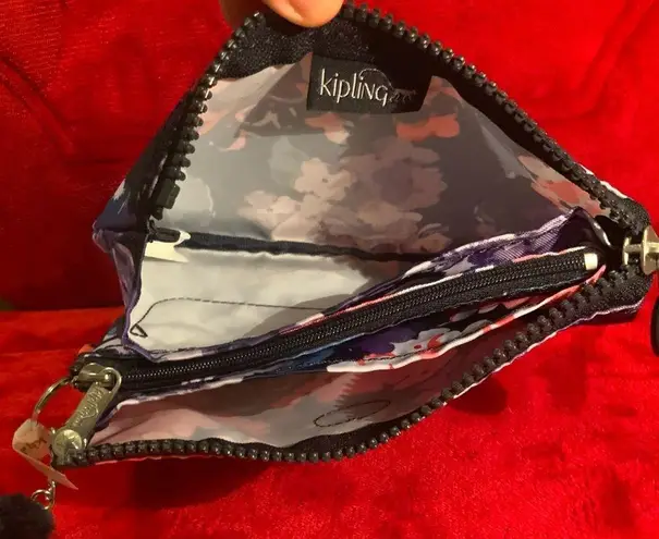 Kipling A Very Cute Sweet NEW  Floral Printed Nylon Wallet