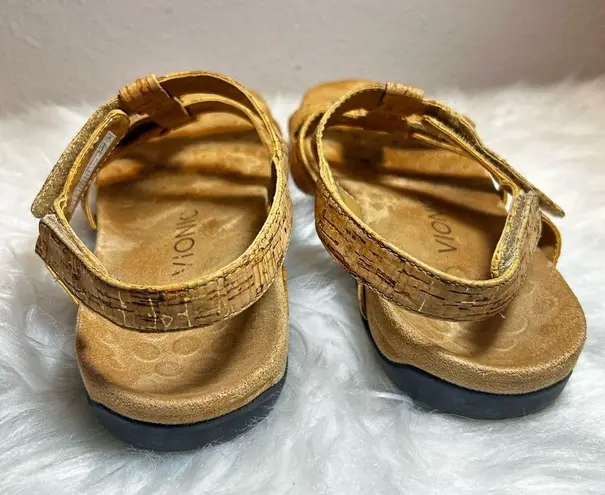 Vionic AMBER ADJUSTABLE SANDAL GOLD CORK Size 7