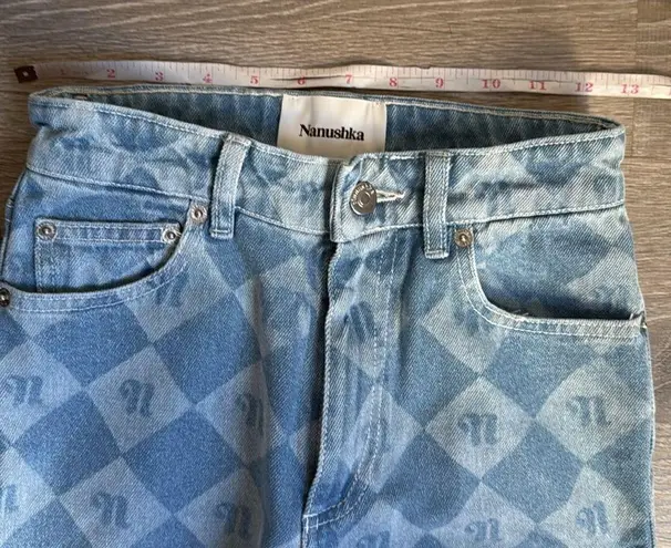 NEW NANUSHKA Zoey logo