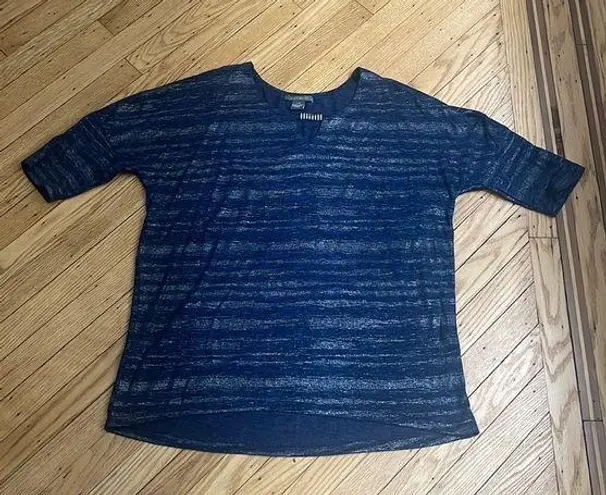 Suzy Shier  blue and silver top size large