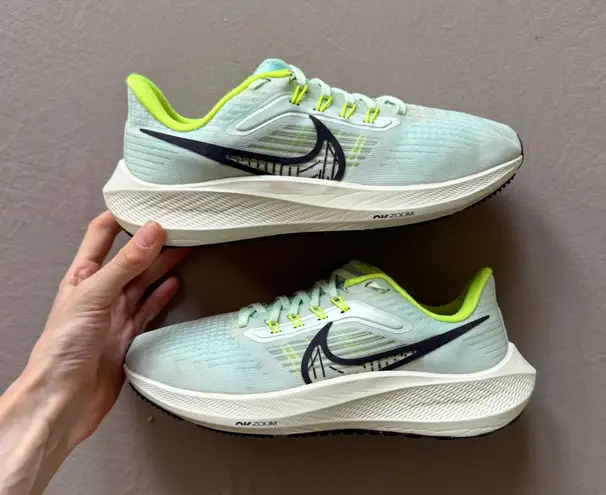 Nike  Air Zoom Pegasus 39 Sneakers - Image 6