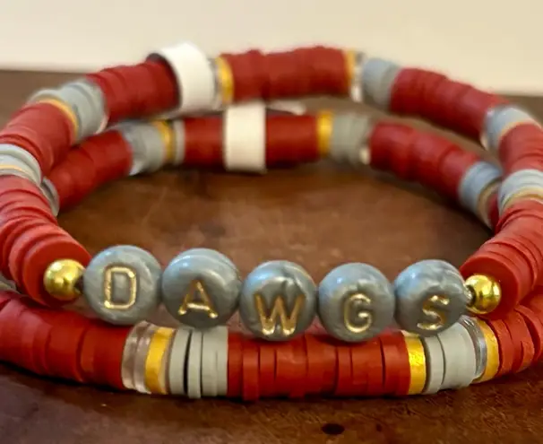 Handmade NWT Handcrafted Dawgs Maroon and Gray Beaded Bracelet