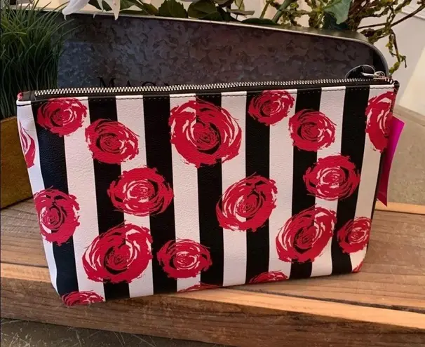 Betsey Johnson  BLACK/WHITE STRIPED ROSES MAKE BAG